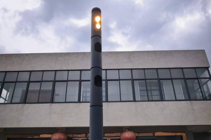 乐山市太阳能路灯应用场景实拍